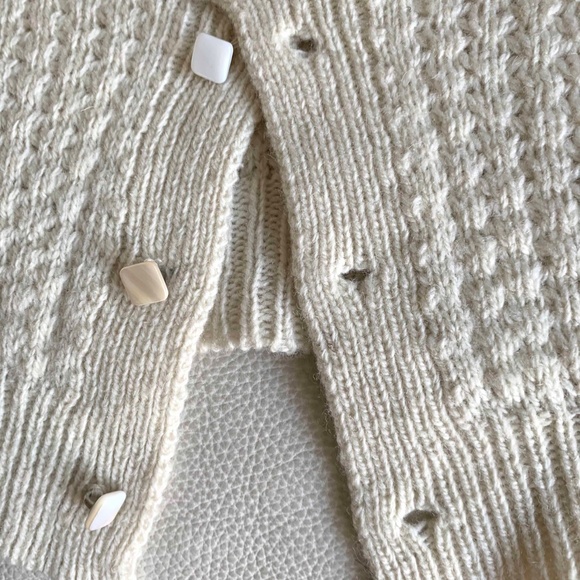 Brand New - Anthropologie wool cashmere sweater - Picture 6 of 9